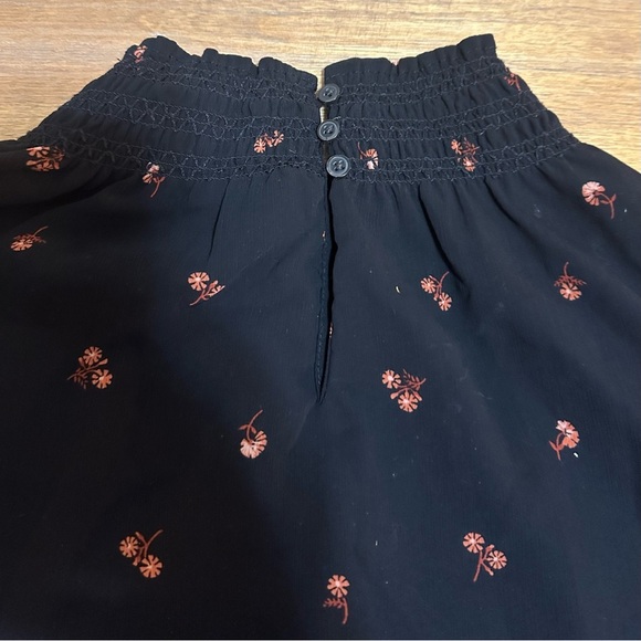 Madewell Georgette Smocked Mockneck Top Size small - Picture 9 of 10